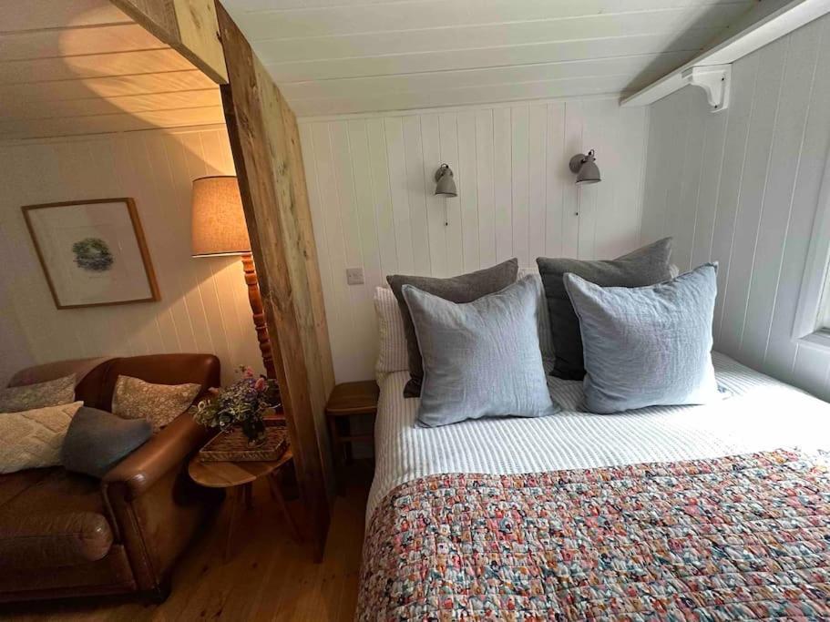 Cornwall Woodland Shepherd'S Hut Deirdres Hut 보드민 외부 사진