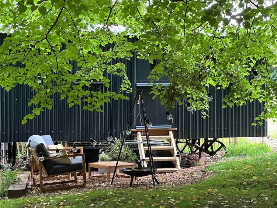 Cornwall Woodland Shepherd'S Hut Deirdres Hut 보드민 외부 사진
